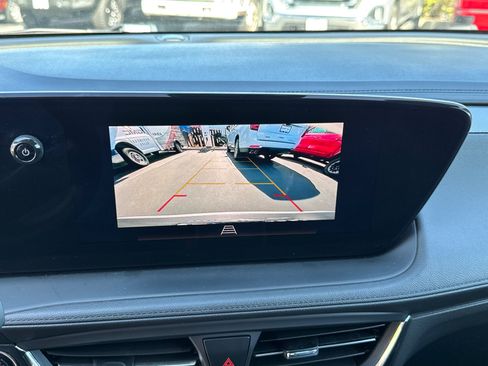 Certified 2026 Buick Encore GX Preferred w/ Comfort Package FWD image 30