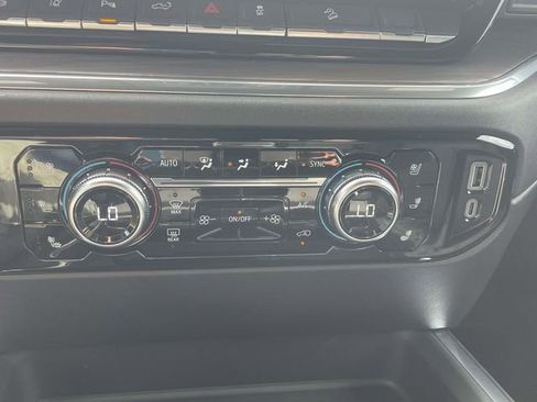 Certified 2025 GMC Sierra 2500 SLT w/ SLT Convenience Package image 24