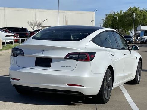 Used 2021 Tesla Model 3 Long Range image 4
