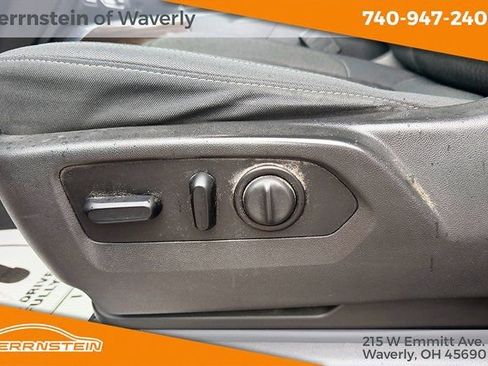 Used 2021 Chevrolet Silverado 1500 LT Trail Boss w/ Bed Protection Package image 15