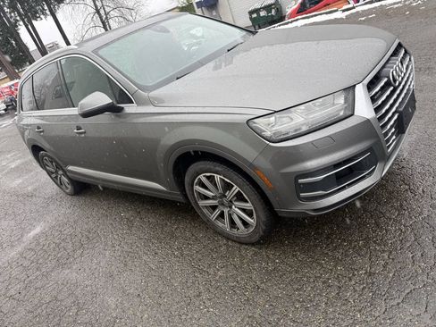 Used 2017 Audi Q7 3.0T Premium Plus AWD/4WD image 3