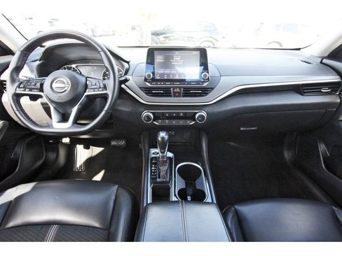 Used 2023 Nissan Altima 2.5 SR image 12