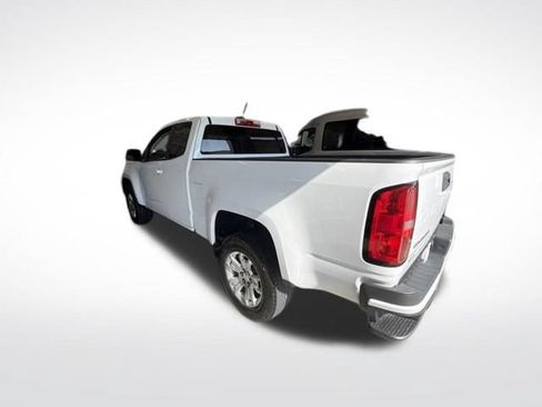 Used 2022 Chevrolet Colorado LT w/ Fleet Safety Package RWD image 5