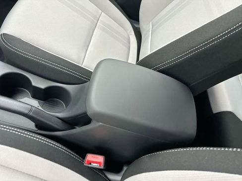 New 2025 Hyundai Venue SEL image 24