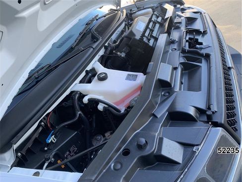 Used 2023 Chevrolet Express 2500 w/ Driver Convenience Package image 17