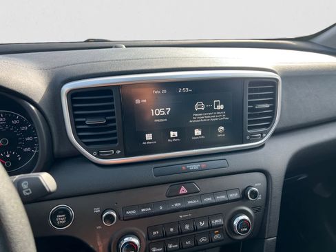 Certified 2022 Kia Sportage LX w/ LX AWD Value Edition Package image 21