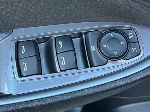 Used 2023 Chevrolet Malibu LT image 12