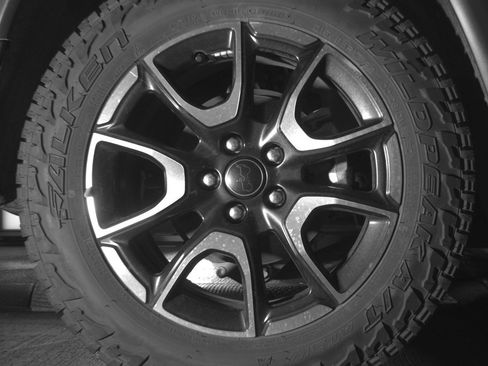 Used 2025 Jeep Compass Trailhawk image 15