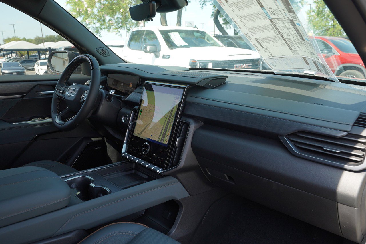 New 2026 GMC Acadia AT4 w/ Super Cruise Package AWD/4WD image 26