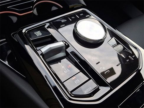 New 2026 BMW 530i xDrive 530i xDrive image 14