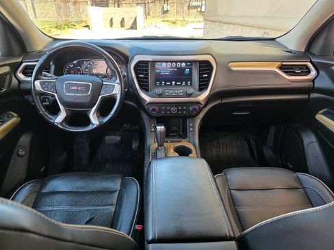 Used 2019 GMC Acadia Denali w/ Technology Package image 15