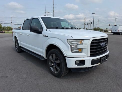 Used 2016 Ford F150 XLT w/ Equipment Group 302A Luxury AWD/4WD image 3