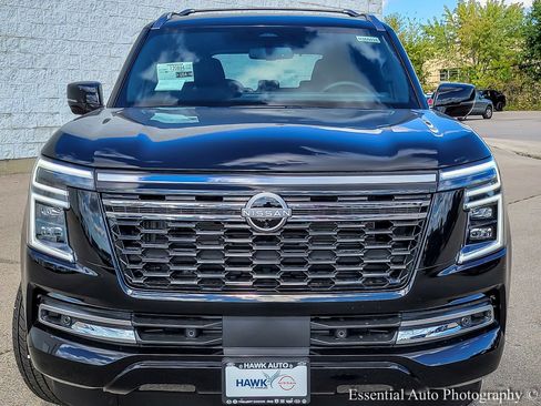 New 2026 Nissan Armada SL w/ Captain's Chari Seat Package image 4