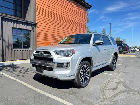 Used 2018 Toyota 4Runner Limited AWD/4WD image 1