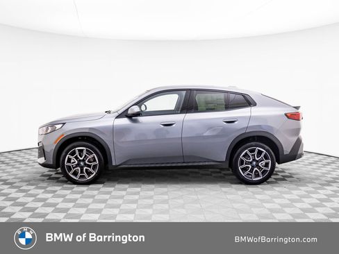 New 2026 BMW X2 xDrive28i w/ Technology Package image 2