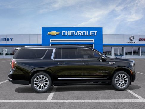 New 2026 GMC Yukon XL Denali w/ Sun & Power Step Package image 5