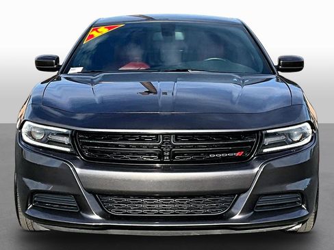 Used 2015 Dodge Charger SE w/ Popular Equipment Group image 3