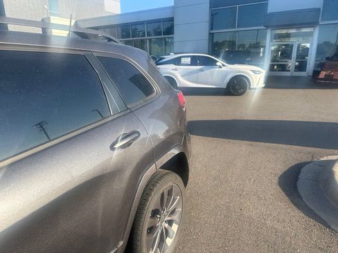 Used 2020 Jeep Cherokee High Altitude AWD/4WD image 8
