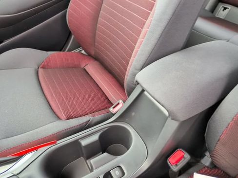 Used 2026 Toyota Corolla SE w/ SE Package FWD image 21