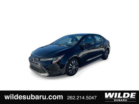 Used 2022 Toyota Corolla LE image 1