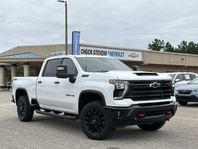 Used 2026 Chevrolet Silverado 2500 LTZ w/ Trail Boss Package AWD/4WD image 2