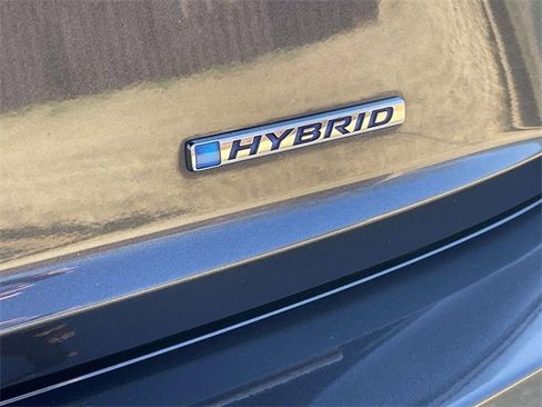 Used 2025 Honda Civic Sport image 9