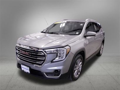 Used 2024 GMC Terrain SLT