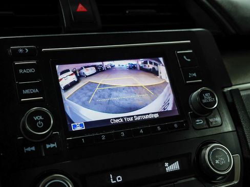 Used 2020 Honda Civic LX image 25