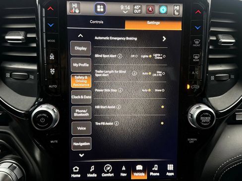 Used 2023 RAM 1500 Limited w/ Body Color Bumper Group image 61