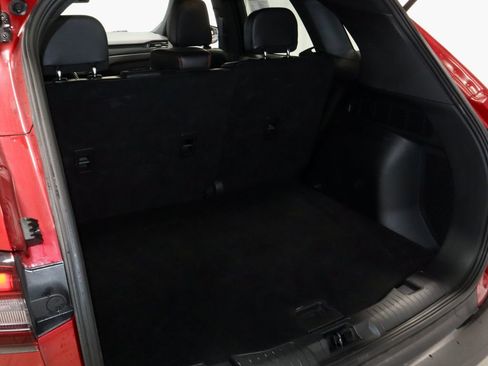 Certified 2025 Ford Escape ST-Line AWD/4WD image 12