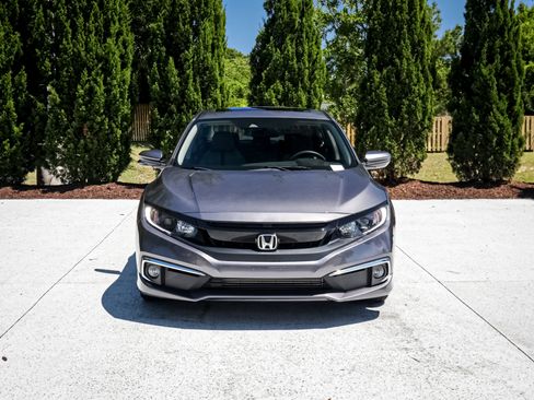 Used 2021 Honda Civic EX image 3