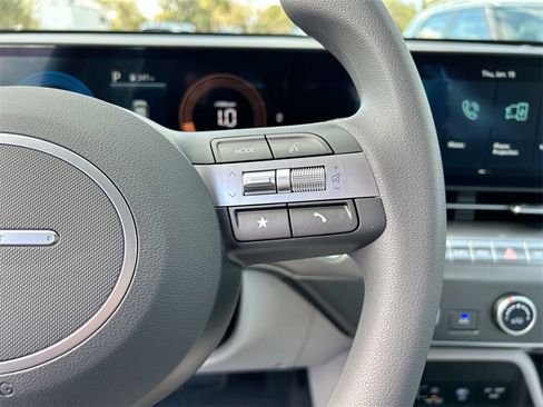 New 2026 Hyundai Kona SE image 27