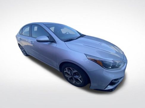 Used 2021 Kia Forte LXS FWD image 9
