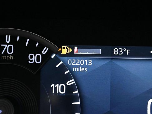 Used 2023 Land Rover Defender 110 X image 11