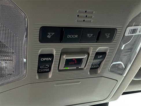 New 2025 Toyota RAV4 XLE image 29