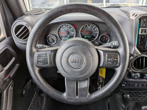 Used 2017 Jeep Wrangler Unlimited Sport AWD/4WD image 29