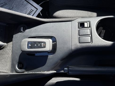 Used 2025 Nissan Z Sport w/ Floor Mat Package RWD image 13