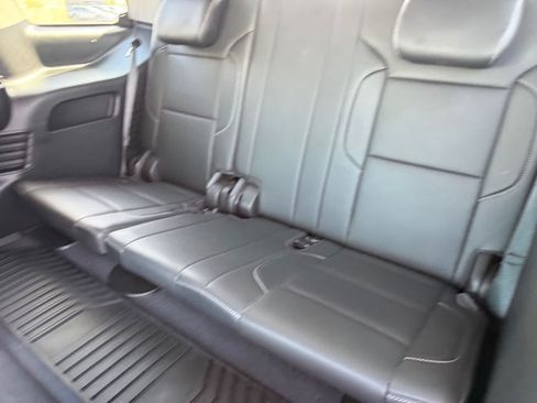 Used 2020 Chevrolet Tahoe Premier AWD/4WD image 12