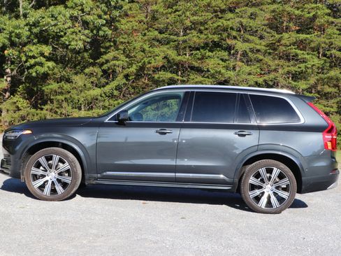 Used 2022 Volvo XC90 T6 Inscription w/ Advanced Package image 33