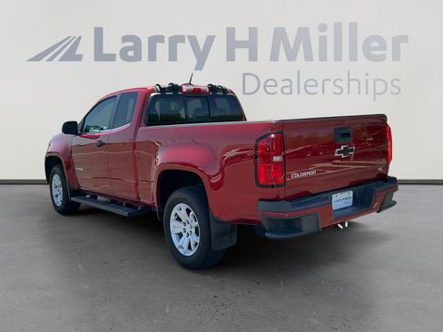 Used 2016 Chevrolet Colorado LT w/ LT Convenience Package RWD image 3