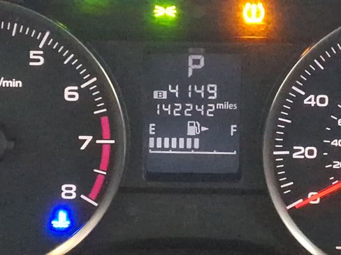 Used 2014 Subaru Crosstrek 2.0i Limited image 13