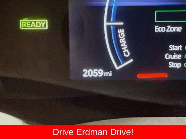 Used 2026 Toyota Camry LE w/ Convenience Package FWD image 33