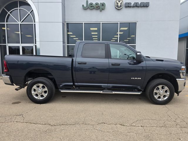 Used 2026 RAM 2500 Big Horn AWD/4WD image 4