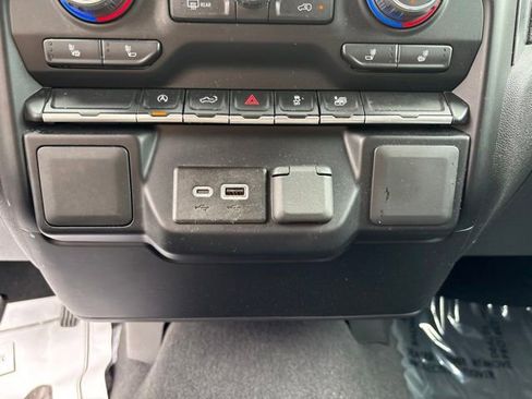 Used 2022 Chevrolet Silverado 1500 RST RWD image 19
