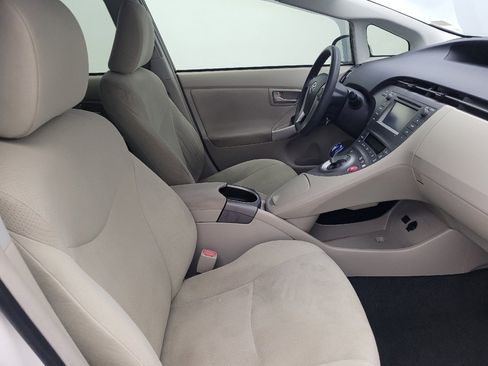 Used 2015 Toyota Prius Four image 21