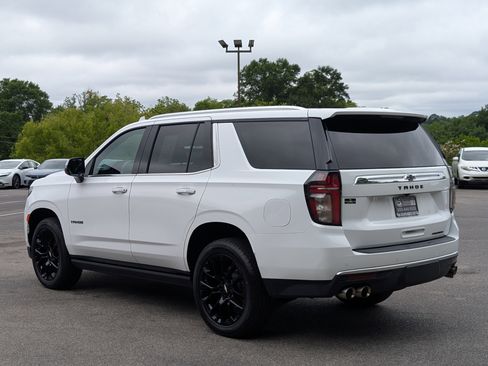 Used 2023 Chevrolet Tahoe Premier RWD image 7