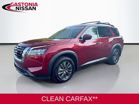 Used 2024 Nissan Pathfinder SV FWD image 5