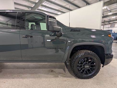 Used 2026 Chevrolet Silverado 2500 LTZ w/ Trail Boss Package AWD/4WD image 11