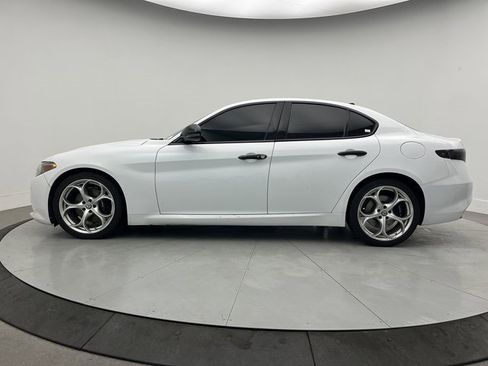 Used 2018 Alfa Romeo Giulia Ti Sport w/ Quick Order Package 22S Sport image 33