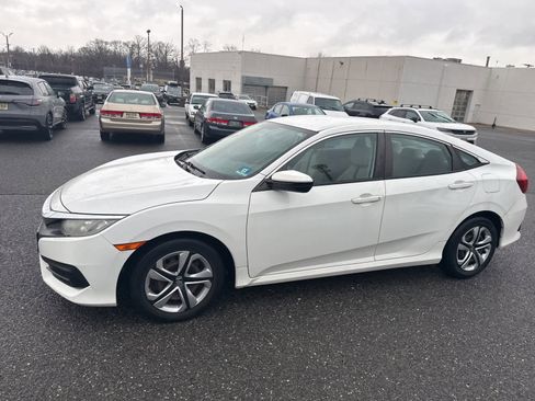Used 2016 Honda Civic LX image 2